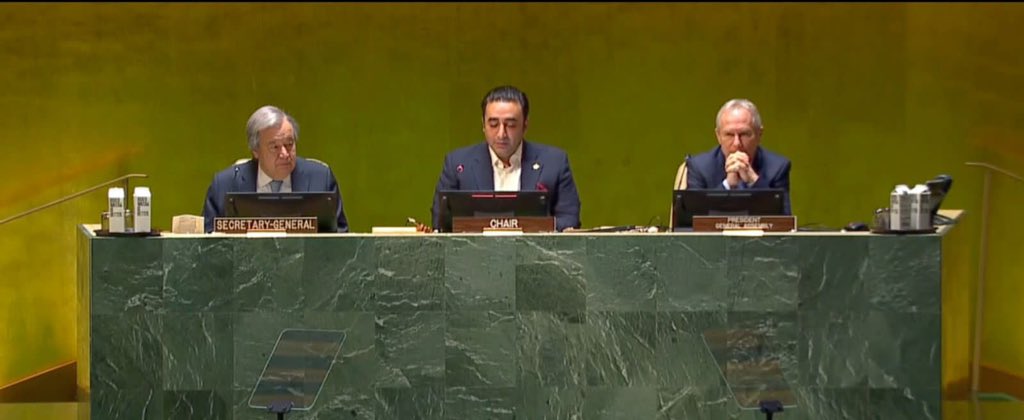 BBhuttoZardari's tweet photo. On international day to combat Islamophobia we resolve to raise awareness about hate, discrimination &amp; persecution vs Muslims. Muslim bans, hijab bans &amp; desecration of holy sites &amp; texts have no place in 21st century. Honored to have co-chaired 1st event commemorating this at UN. https://t.co/VZXF0YTDq1