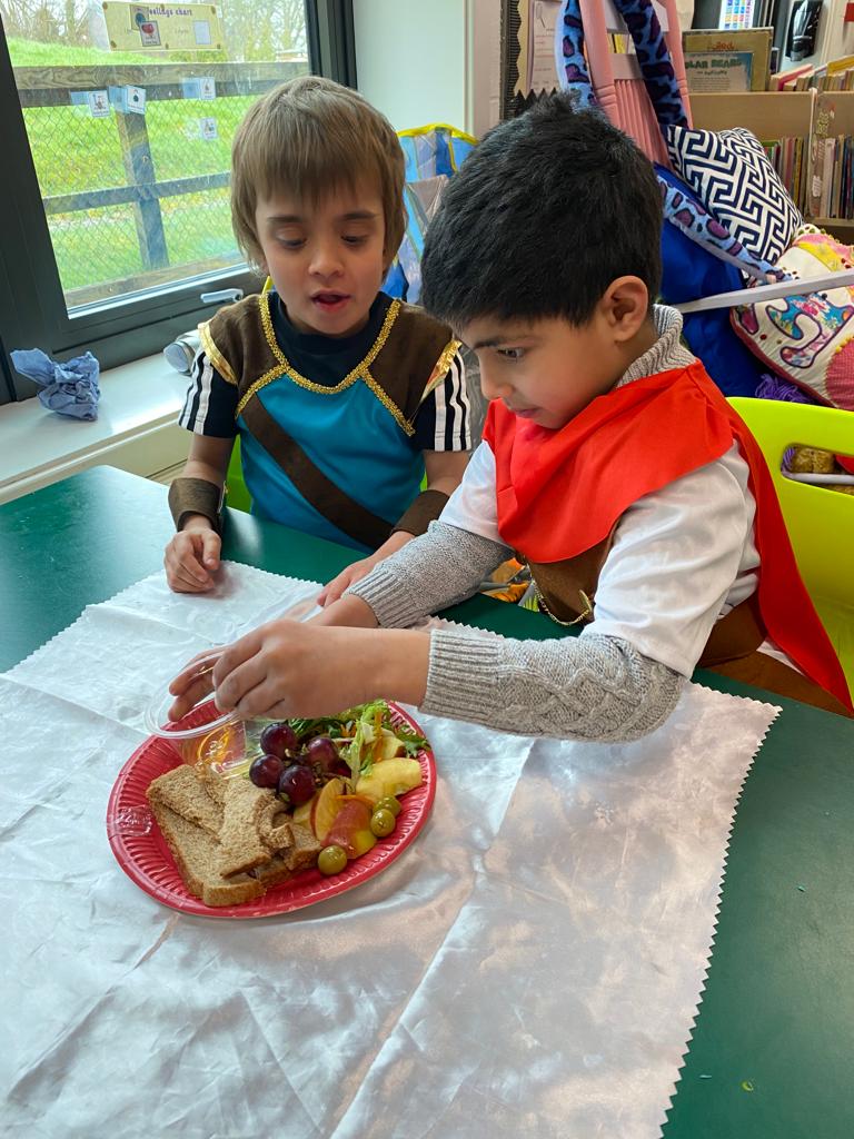 olive_bburn's tweet photo. Year 2 children have had a great #superlearningday on the Romans. They've enjoyed learning activities: including collecting facts, tasting and making Roman food and making their own shields.
#History
#WeAreStar https://t.co/MwU9Rb3g0f
