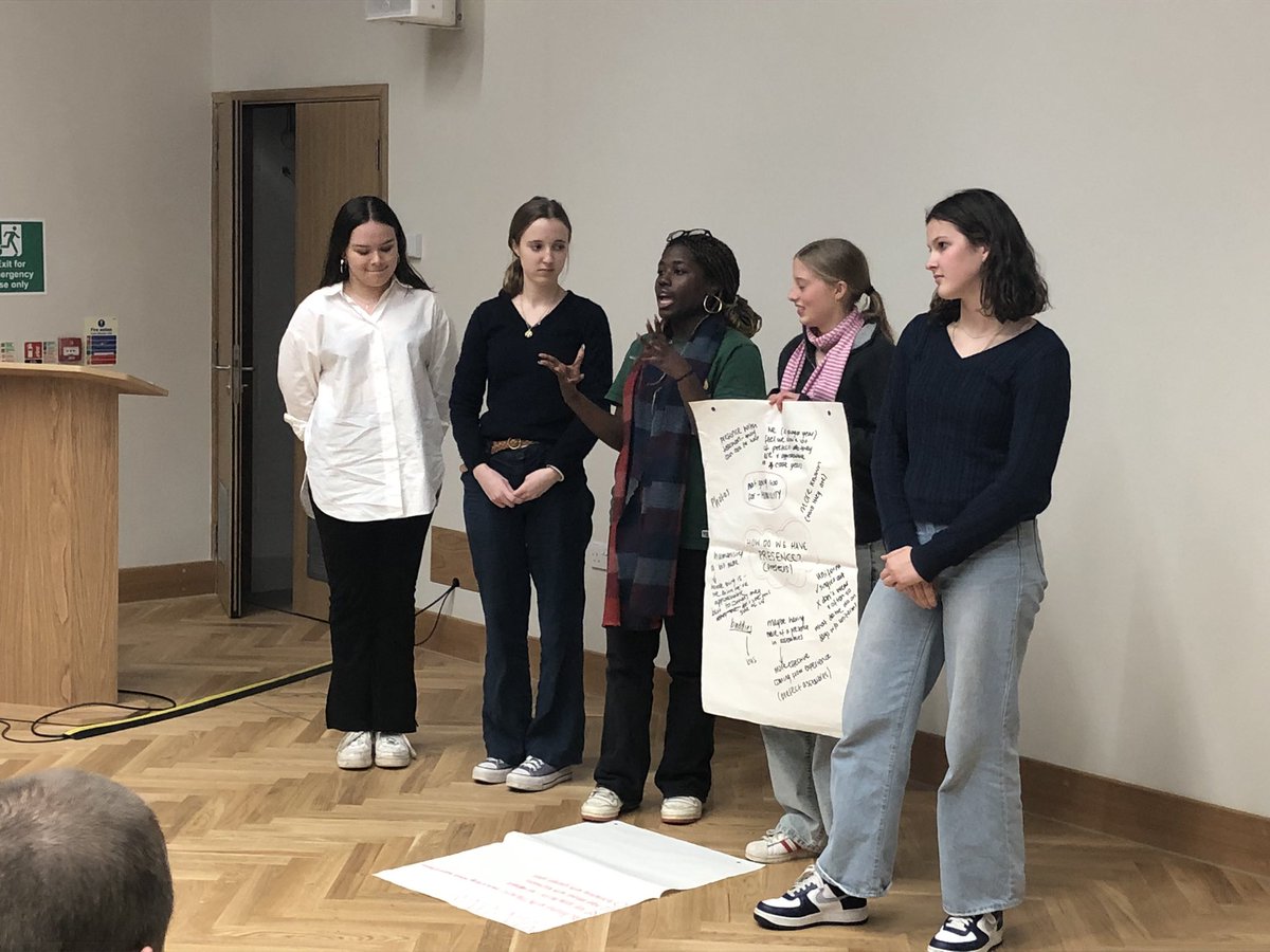 SHSKSchool's tweet photo. Next, our new prefects are challenged to set balanced teams and then working together to plan the management of real-life scenarios as part of the #SHSKPrefectTeam 
#powerposing #approachable #goodegg #presence #influence https://t.co/j2jWRPVfF6