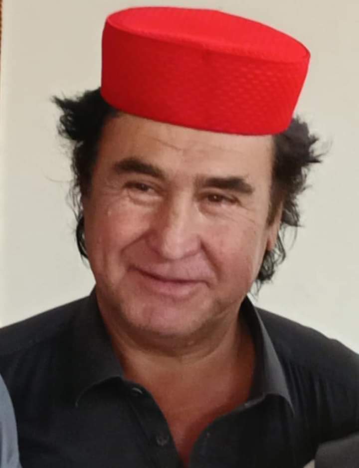 Parvez_PPP's tweet photo. بابائے پیپلز پارٹی مردان،اورنگزیب خان پارٹی چھوڑ کر چلے گئے،
اسی طرح ھر ڈسٹرکٹ میں مخلص جیالے پارٹی سے دل برداشتہ اور پارٹی کو خیرآباد کہنے والے ھیں۔
چیئرمین @BBhuttoZardari صاحب ، آپ خدارا اپنے منسٹرز سے پوچھ گچھ شروع کردے، کوئی پرسانِ حال نہیں ،KPK میں جیالے بے یارو مددگار https://t.co/w4ucdaq9ya