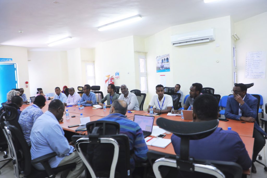tamer_adde's tweet photo. Today in the Baidoa #SWS-MOHADM weekly Emergency Drought Response Cell (DERC), key focus on expediting response and addressing emerging humanitarian issues. https://t.co/adsx8I5zWG