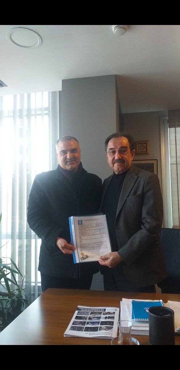 DevaErgani_'s tweet photo. 28. Dönem milletvekili seçimleri için Başvurularını tamamlayan Aday adaylarımız Sn Ömer Şen ve Serhat Güzel ile Genel Merkezimizi ziyaret ettik . Kendilerine,ilçemiz ,ilimiz ve ülkemiz için bu yolda başarılar dilerim. @IhsanMerdanoglu @CihanUlsen @akelma_mahmut @devapartisi https://t.co/bKxK8YPzEf