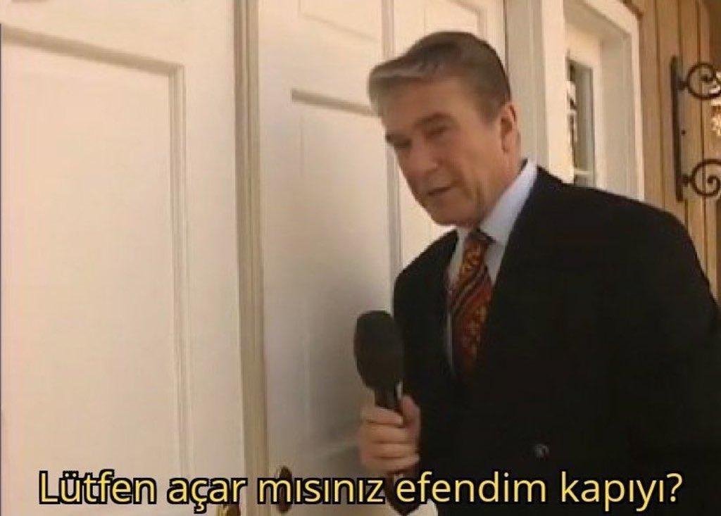 Ben Uğur.
Tüyü bitmemiş yetimin hakkını almaya geldim.
Lütfen açar mısınız efendim kapıyı...
(Çok yakında...)