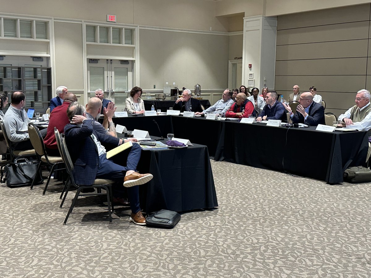 We enjoyed the opportunity to talk with <a href="/GVLCounty/">Public Information</a> Council and staff about forms and powers of county government and SCAC's service package during the council's #retreat this week. #CountyLeaders #Visioning #LocalLeaders #StatewideStrength