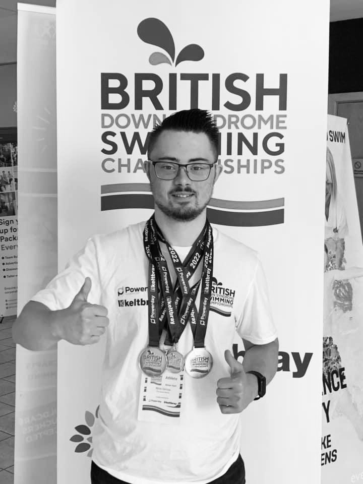 #wouldntchangeathing tweet media