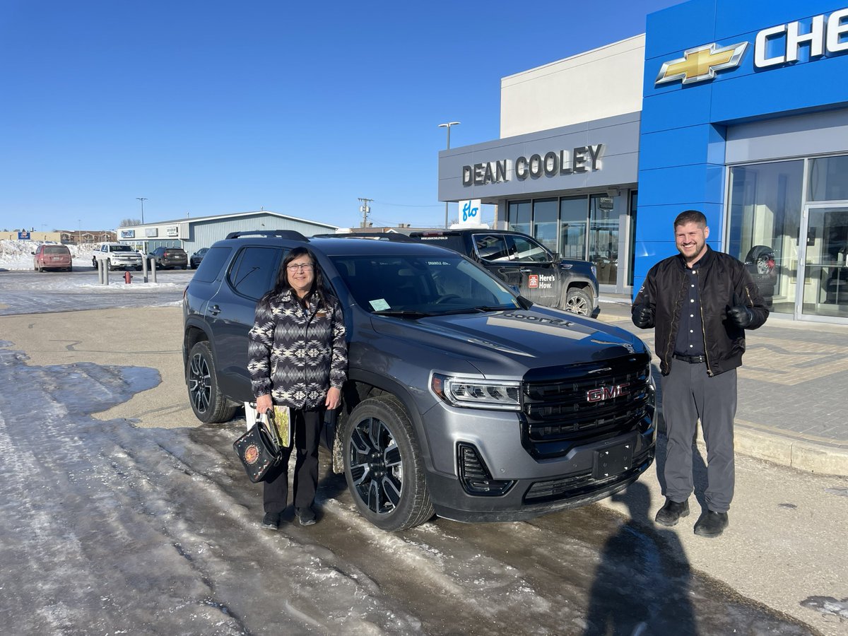 Congrats Maryann!! Thank you for your business with us here at Cooley's. Enjoy your beautiful new GMC Acadia!! #DCGM #CertifiedPreOwned #ShopParkland <a href="/Rhett_Law11/">Rhett Law</a>