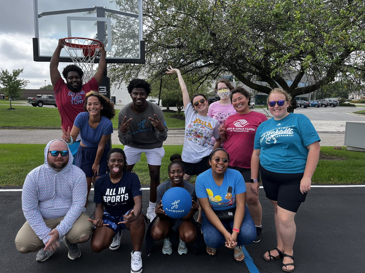 PlayworksIND's tweet photo. Happy @AmeriCorps appreciation week! We are so thankful for our AmeriCorps Coaches for bringing the Playworks mission to life everyday! 

THNAK YOU! https://t.co/KoYOskFnD1