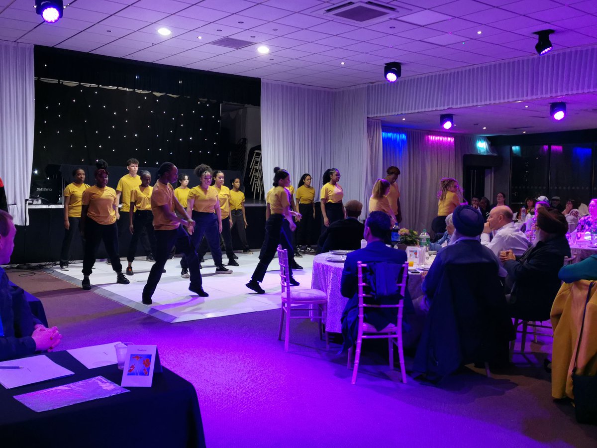 _YourCommunity's tweet image. Fantastic performance from RJC Dance at the Inner North East Thank You Event #INEThankYou
@andybirkbeck @RJCDance