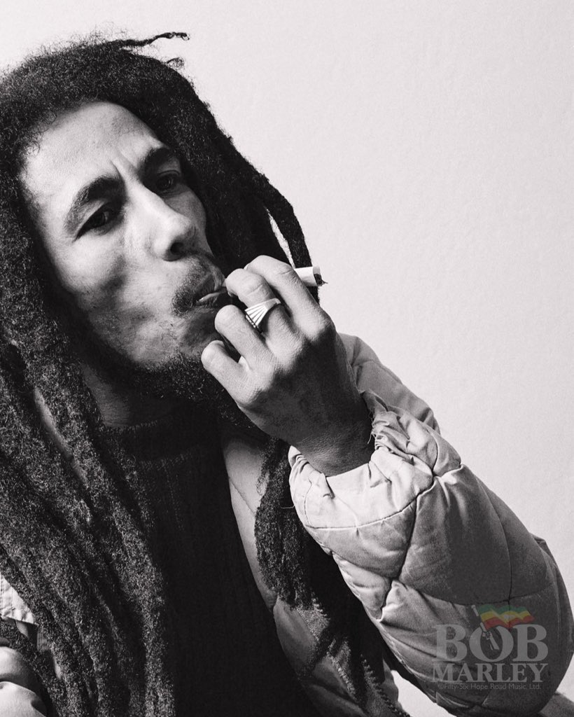 bobmarley's tweet photo. ''God create you to be free. Free up yourself.” #bobmarley

📷 by #GlenLaFerman
©️ Fifty-Six Hope Road Music Ltd. https://t.co/t6GXQb5hKF