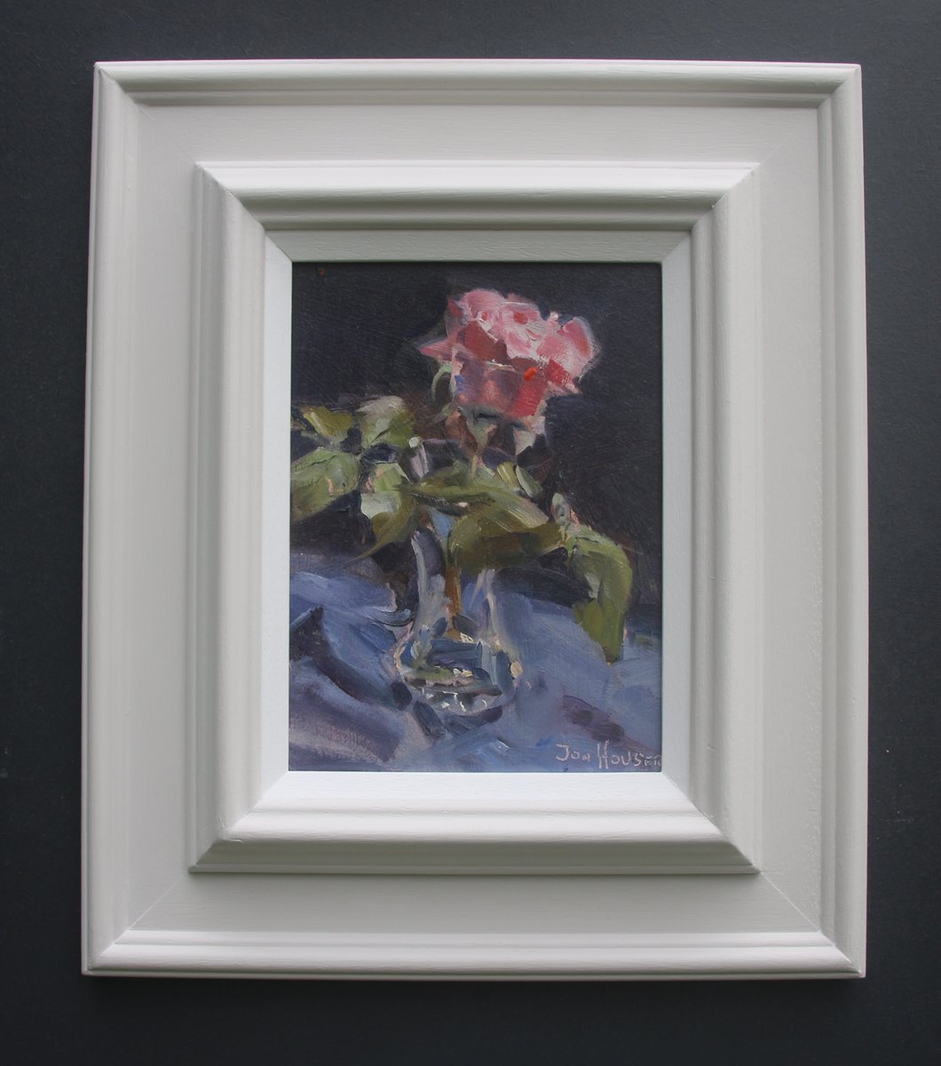 James Galway Rose in a Glass Vase.
Original oil painting (8"x 6") 
Framed and available for £225.00 
#originalart #oilpainting #flowerpainting #rose #mothersday #giftideas #jonhouserart