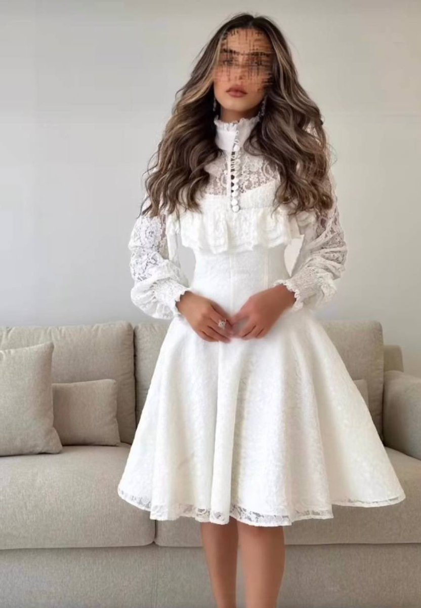 بنات بنخلي هالتغريدة مرجع لفساتين العيد شاركونا فساتين عجبتكم ومن وين أخذتوها وأنا ببدأ هذا عجبني حييييل 🤍