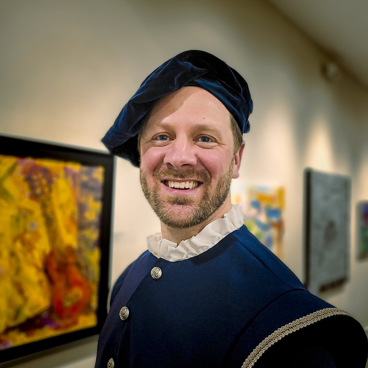 Meet our Colonel Fairfax (played by Nick Malinowski). He’s seen lots of death on the battlefield and isn’t afraid of his upcoming execution.  If only he were married... Come see Yeomen of the Guard, Fri thru Sun Mar 31 to Apr 2! Tickets: carolinatheatre.org/events/live-ev…