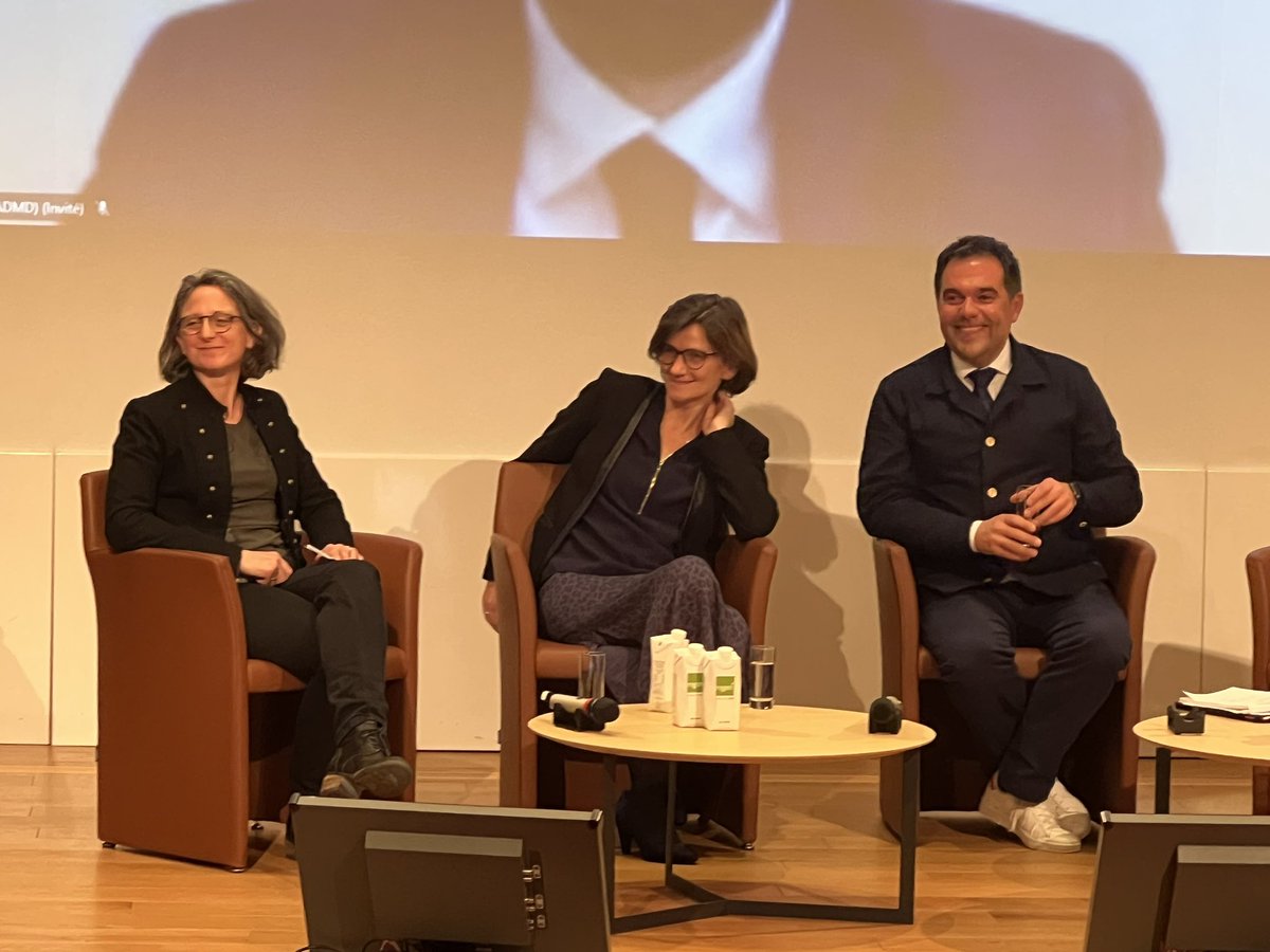 MGEN_officiel's tweet photo. Ce soir, projection en avant-première de la série documentaire sur la fin de vie en présence de la Ministre @agnesfirmin, @junique_s, @MSavignac_MGEN, @MaitenaBiraben, @JonathanDenis, Dr Jacques Weber et Alexandra Crucq.

#FindeVie #mutuelleengagée @Groupe_VYV @mesdamesprod https://t.co/V95lQFANRs