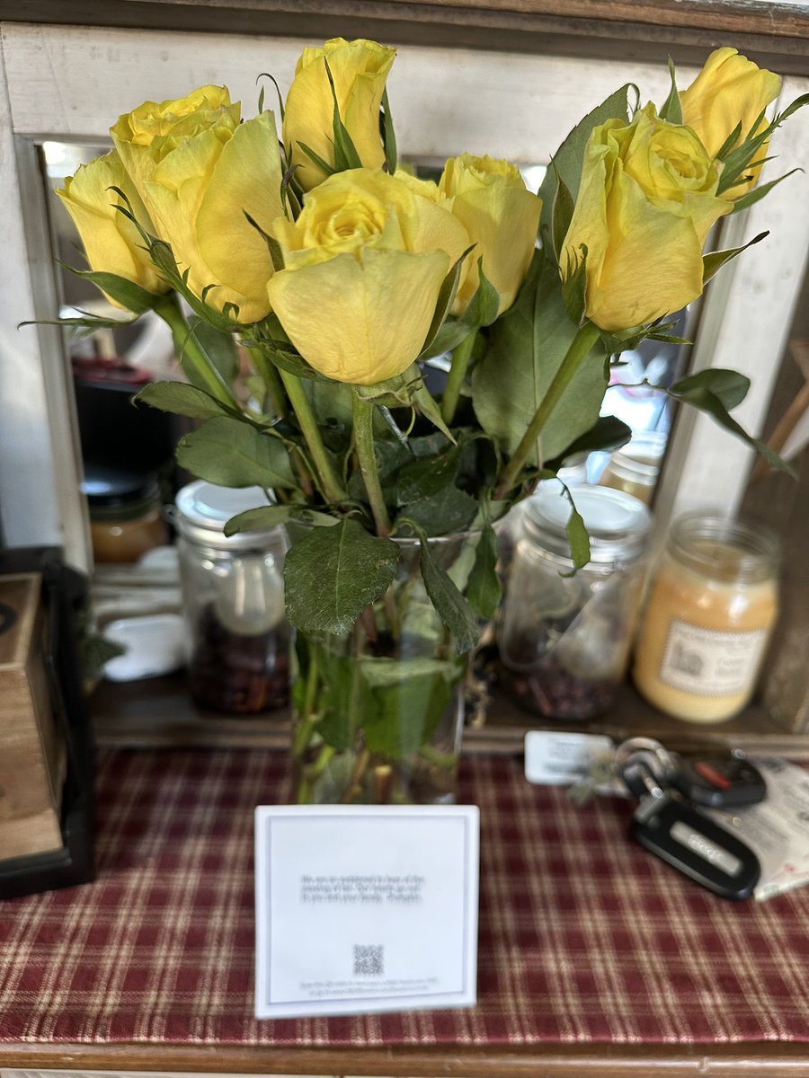 Richard Lewis tweet media