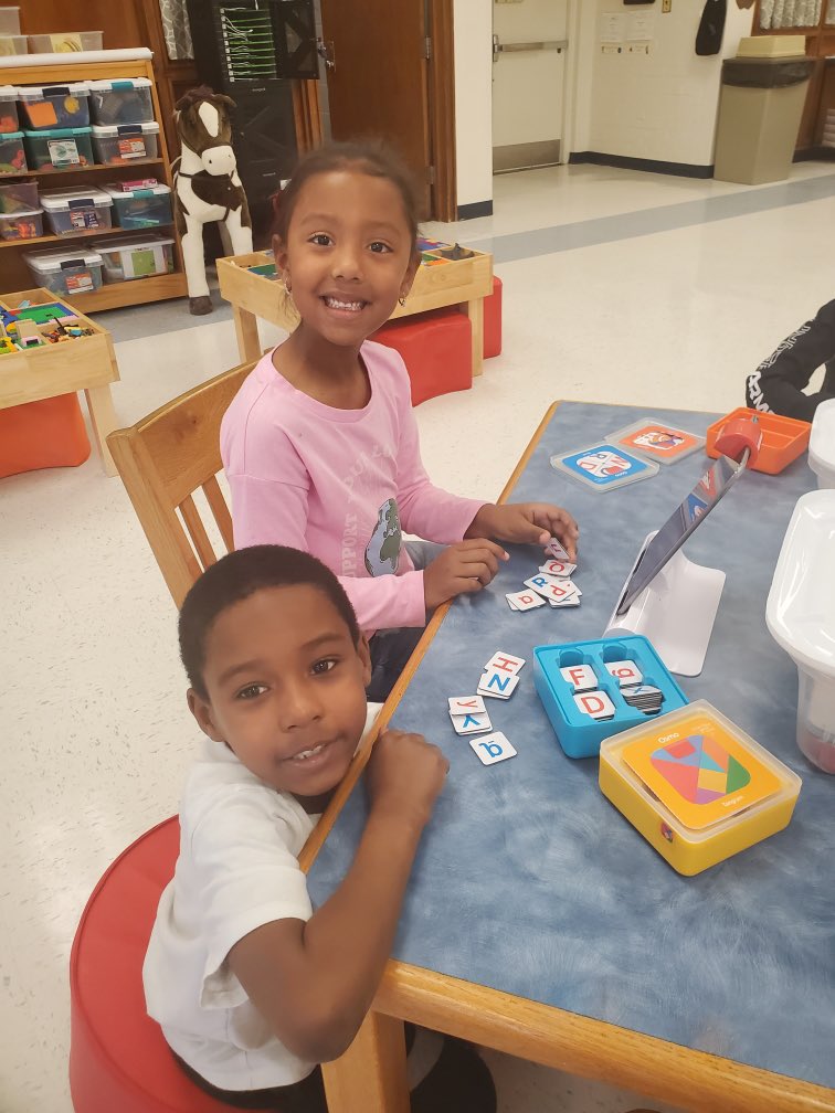 StedmanPonies's tweet photo. Digital Learning Day 2023 #DLDay #CCSDLDay @CCSGrants_Media https://t.co/SxyU0DC0vf