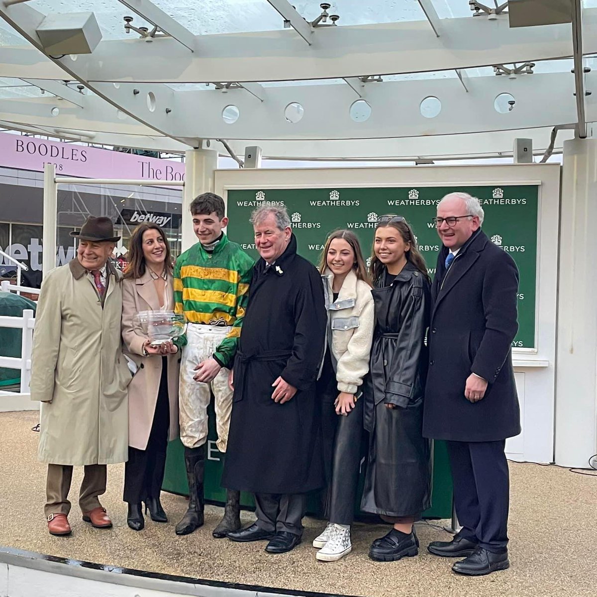 damiengeoghegan's tweet photo. Brilliant scenes at @CheltenhamRaces as Dungarvan’s Racing Legend John Kiely trains “A Dream To Share” to win the bumper! A truly fantastic occasion for young @johngleeson123 &amp; his family from Ardmore! What a reception from the crowd for the gentleman of Irish Racing! #UpTheDeise https://t.co/aCXgx3KyhW