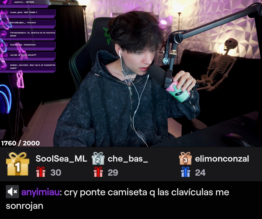 Chat de Cry Out Of Context👽 tweet media