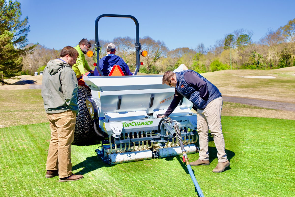 STECEquip's tweet photo. The STEC team enjoyed our training on the new technology now available for the Topchanger XP!
We are excited to the demonstrations that we already have on the books for this spring, and we can't wait to show our customers new features and innovations!
#VGR #Topchanger #wetject https://t.co/zLDl4wRCbm