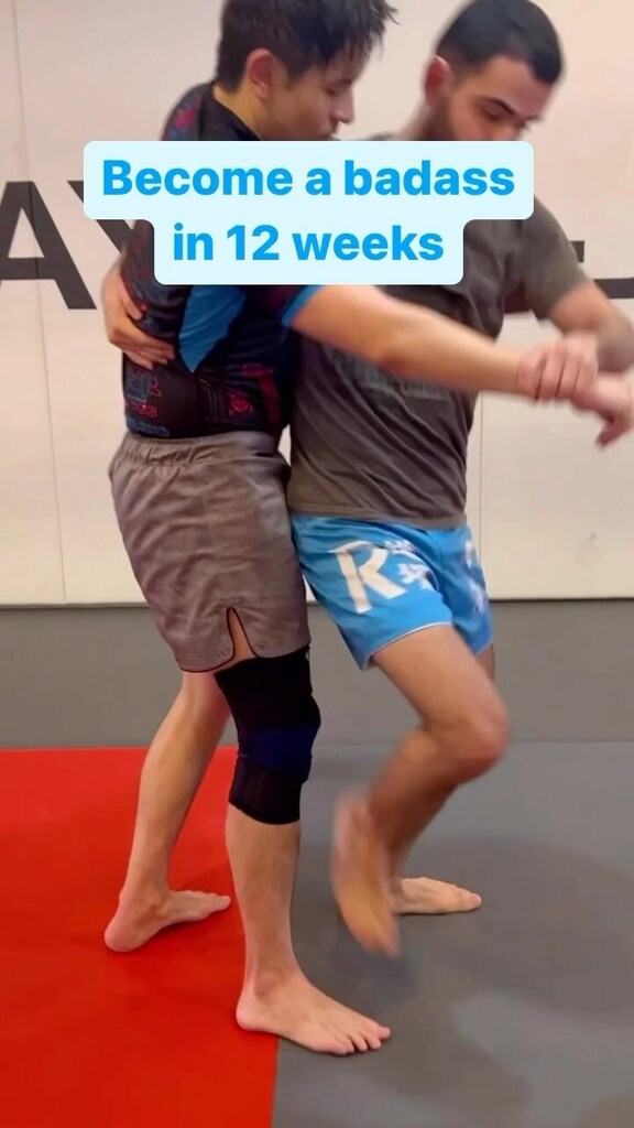 BayJiuJitsu's tweet photo. Everything you wanted to know about #jiujitsu. 3 month course starts April 1 but it’s a repeating 12 week process you can jump on the cycle anytime. You’ll learn everything from #selfdefense to #functionalfitness to #grappling. Change your life in Q2! Wa… https://t.co/m4DPppPiL7 https://t.co/es1a1A6e1A