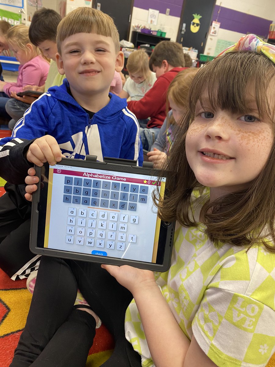 Michelle DeWeese tweet media