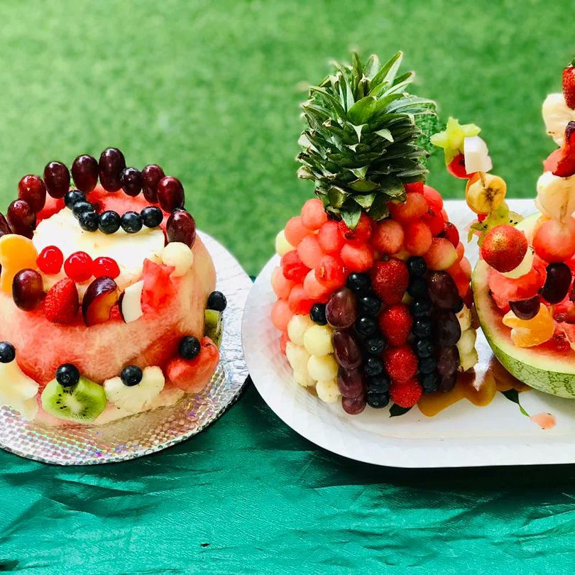 aacocktailnchop's tweet photo. Your babe's birthday is coming up and you are thinking of what to present him/her.. Say no more! 😊 Just slide into my dm and let's create something beautiful and unique for you.. 😊😉
#Fruit cake#
#Healthy living#
@MensahEstherOmo @instablog9ja @Naija_PR @mrmacaroni @mrbayoa1 https://t.co/utMsSVhRi4