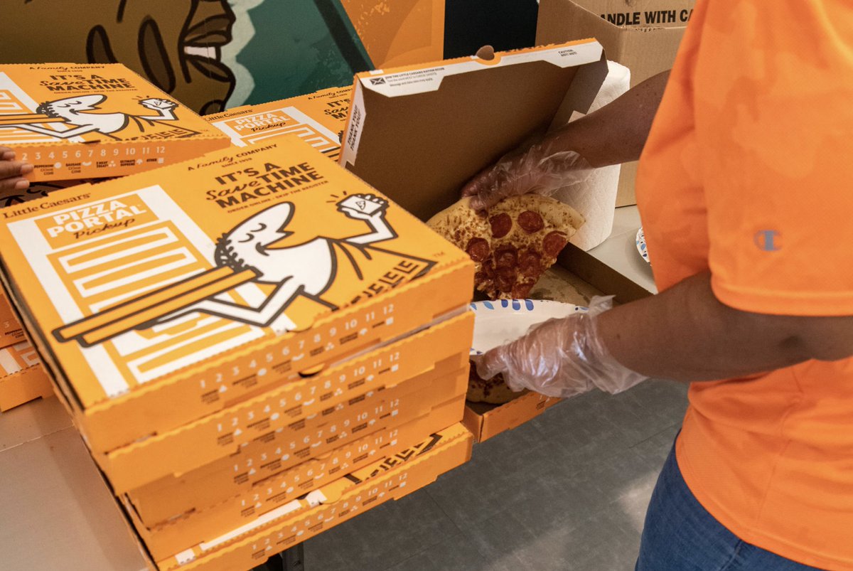 The <a href="/LCLoveKitchen/">LC Love Kitchen</a> rolled through Detroit to provide fresh pizza meals for thousands of people in need in the months of February and March >> bit.ly/3JI6wZm