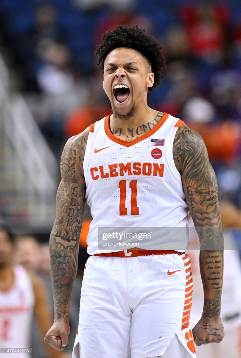BrevinGalloway's tweet photo. First Round of the NIT tonight 😎 let's prove em wrong!! 💜🧡 https://t.co/xXMYxQUxOF