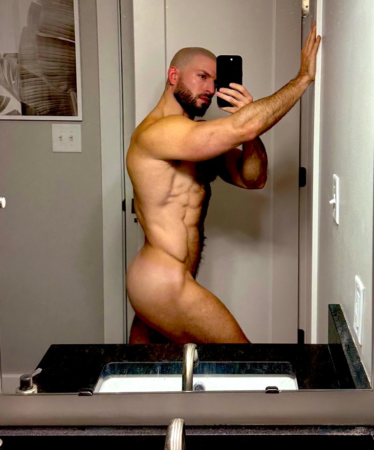 KeepYouHairy (@_hunko) on Twitter photo 