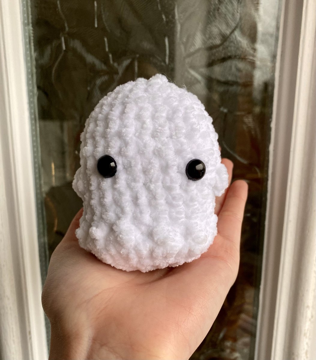 Excited to share the latest addition to my #etsy shop: Ghost crochet plushie ghost plush etsy.me/3FvbaY7 #white #handmadegift #crochetplushie #crochetplush #crochetamigurumi #amigurumiplush #amigurumiplushie #plushamigurumi #plushieamigurumi