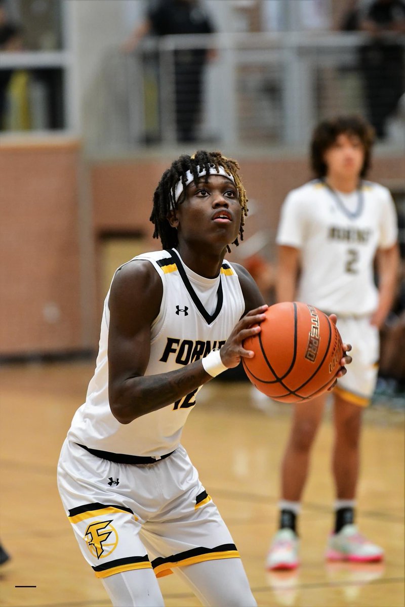 FHSCoachH's tweet photo. Congrats to @h3kronnie and @gernarius for earning @Tabchoops All-Region Honors!!! A well deserved honor for these young men!
https://t.co/tBjI7k6kxb

#ALLIN #FTJ

@ForneyAthletics @hoopinsider @TexasHoopsGASO @SportsDayHS @ihss_dfw https://t.co/nA6E6UniO5