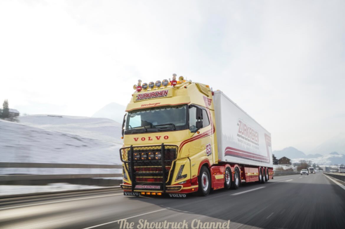 meccanico83 hat uns über unseren Instagram Channel diese Aufnahme zukommen lassen und die können wir euch einfach nicht vorenthalten! Was haltet ihr davon?! Besten Dank für diese einfach fantastische Aufnahme - genial!
#volvotrucks #volvotrucksch