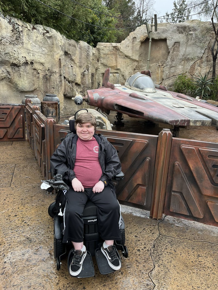 Kelly Gilbert Bruhl tweet media