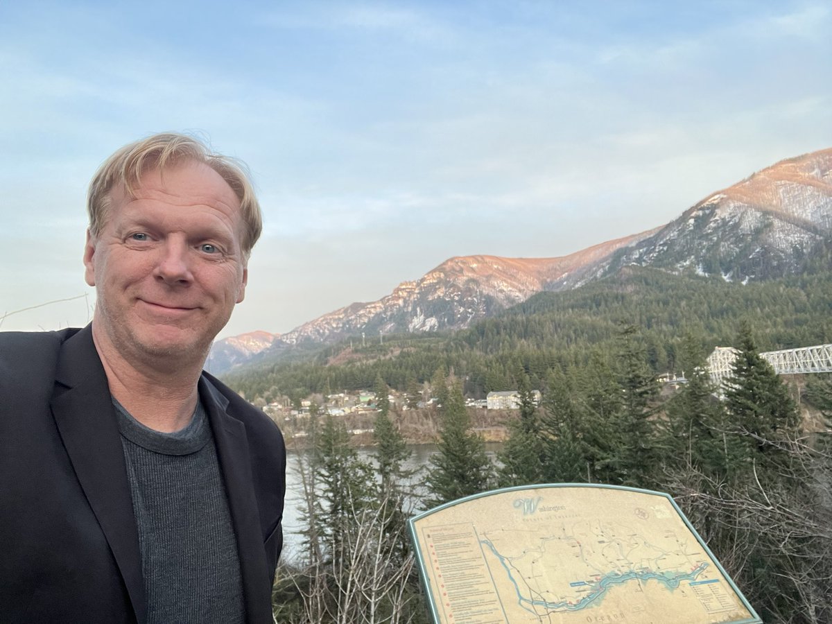 andy_masters's tweet image. Such a blessing being able to explore this beautiful country. Honored to present in Washington near the stunning Columbia River Gorge!

#leadershipdevelopment  #leadership #workforce #culture #keynotespeaker #mpi #asae #cmp #cae #sgmp #shrm #hr #hrtribe #eventprofs #meetingprofs