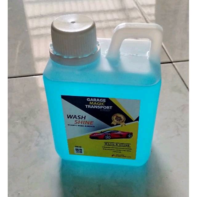 Cek SHAMPOO SABUN CUCI MOTOR MOBIL SALJU BERKUALITAS dengan harga Rp15.000. Dapatkan di Shopee sekarang! shope.ee/502A1KcJLk?sha…