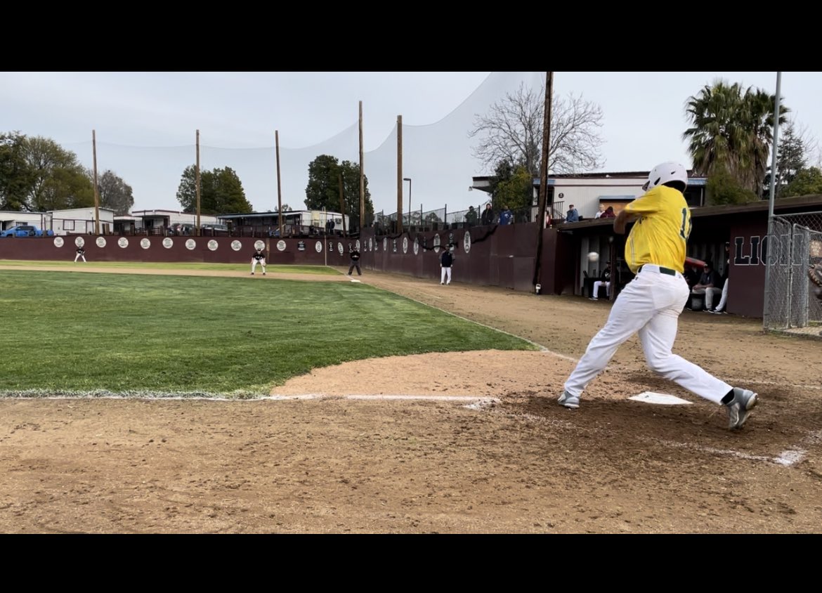 oldmantalen's tweet photo. only up from here @JohnFKennedyCo1  @SacStBaseball @FresnoStateBSB @PG_Uncommitted @wvc_vikings @crc_baseball @ArcBeaver_Bsb https://t.co/6Hf0GF1w8G
