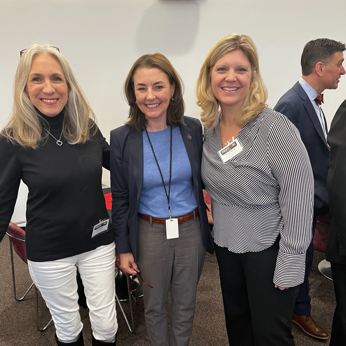 ManufactureCT's tweet image. Fantastic turnout for the #ManufactueCT Legislative Breakfast. Thank you to all MCT members and our State Reps. who made this event a great success! #legislativebreakfast