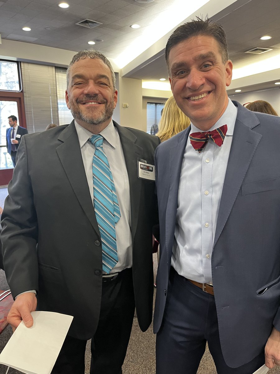 ManufactureCT's tweet image. Fantastic turnout for the #ManufactueCT Legislative Breakfast. Thank you to all MCT members and our State Reps. who made this event a great success! #legislativebreakfast