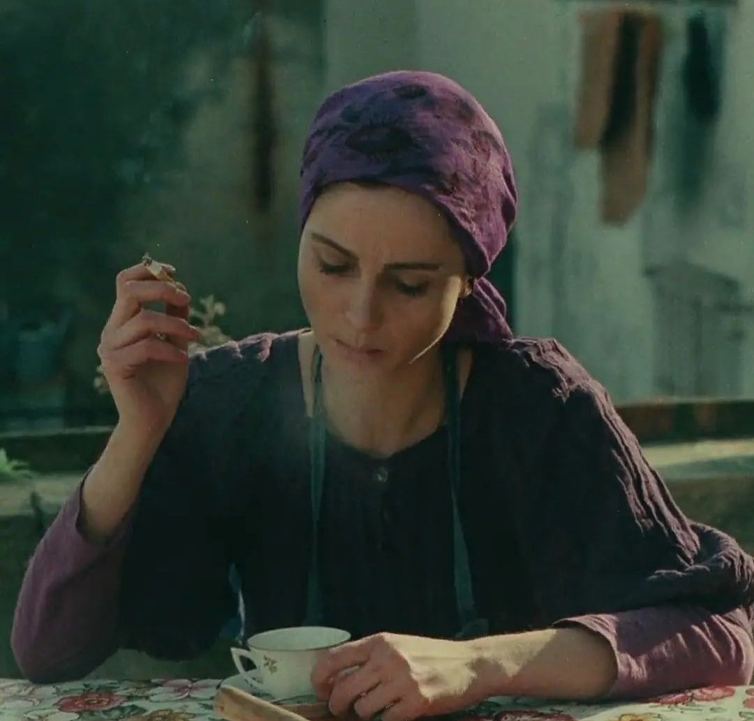 "Şimdi senin o durgun ve her şeyden çekilmiş halini, bir yaşam tembelliği zannediyorlar."