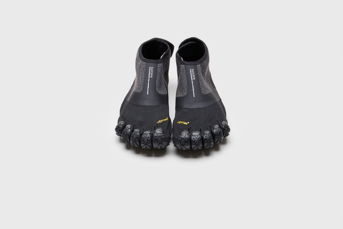VIBRAM® Five Fingers by SUICOKE x Midorikawa Collection

AVAILABLE NOW: suicoke.ca/collections/mi…

#midorikawa #suicoke_ca #suicoke #vibram #vibramfivefingers #yourconnectiontoearth