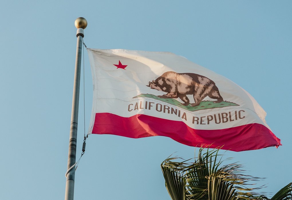 the_iapp's tweet photo. "California legislative wrap-up: CCPA amendments, children’s privacy and more" (via @_AyyOh) https://t.co/mN8Z2iKc48
#CCPA https://t.co/eIGi8wUgtV