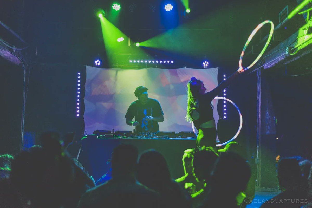 CRAUNICsounds's tweet photo. 2023 been pretty neat so far 

📷: @JustAKhivaSimp https://t.co/a5d3YISujS