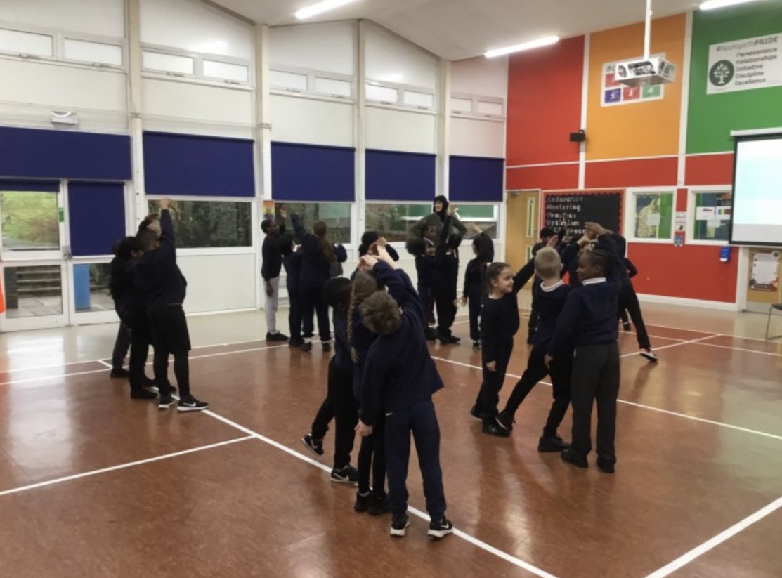 ApplegarthAc's tweet image. Year 3 and 4 took part in an e-safety workshop, called 'MAKING CHOICES'. The children completed some wonderful e-safety activities. Have  a look at some of the activities we did! #esafety #makingchoices @thesteptrust