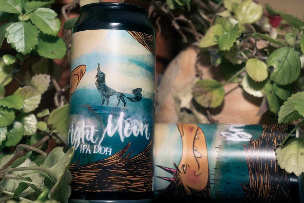 ¿Aún no habéis probado nuestra Bright Moon? West Coast IPA 😎🍺¿A qué esperas? Pásate por tu #craftbeerbar favorito y cuéntanos tu opinión. ¡Porque la vida es mejor con cerveza artesana! #craftbeer #beer #beertime #cervezaartesanal #albacete #craftbeerstyle