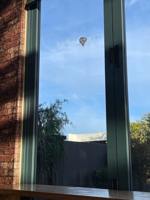 Morena from the gateway to the Central North Island, Hamilton Kirikiriroa. 
The roadshow was amazing yesterday. See you in Palmerston North for the roadshow tomorrow. #1moresleeptogo