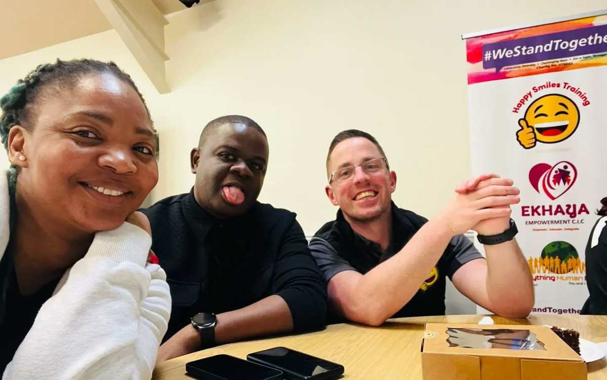 happysmilescic's tweet photo. 💛 It was greet to attend @WiganCouncil’s celebration event yesterday, showcasing our #HateCrime workshops with our mates @RightsCommunity & @EkhayaUK!
📧 Get in touch for more info! - info@happysmilestraining.co.uk
@GM_VRU #LetsEndHateCrime https://t.co/HogJ3yOmdS