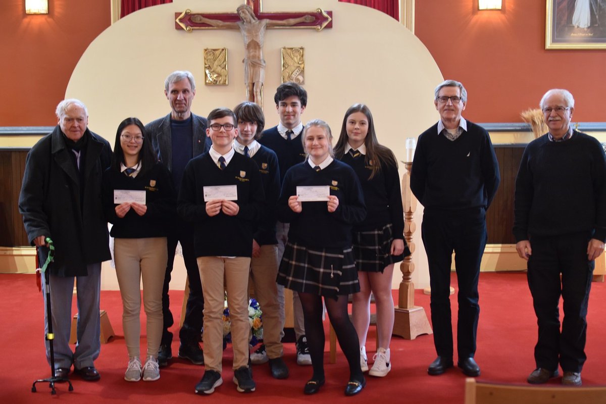 SBC_Technology's tweet image. Excellent job today at the Judge Robert Smith Speak-Off Sponsored by the St. Paul&apos;s Knights of Columbus! Congratulations to our grade 8 and 9s!!! @StBonaventures