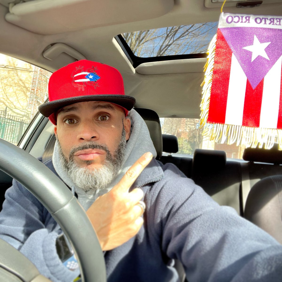its_JustLos's tweet photo. The only team that matters tonight! #PRvsDR #WorldBaseballClassic #TeamRubio #TeamWepa #TeamCoqui Should be a fun one! https://t.co/Sn3nHfFLa8
