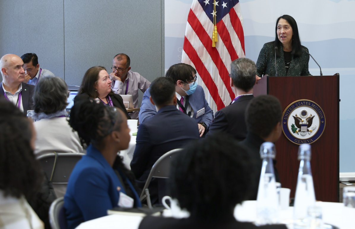 Honored to join EUR A/S <a href="/KDonfried/">Karen Donfried</a> in kicking off the regional <a href="/StateDept/">Department of State</a> #DEIA workshop hosted by @USMissionGeneva w/participants from over 40 posts. As <a href="/SecBlinken/">Secretary Antony Blinken</a> said, U.S. foreign policy is “stronger, smarter, &amp; more creative” when we fully leverage our diversity. <a href="/USAmbGVA/">U.S. Ambassador to the United Nations in Geneva</a>