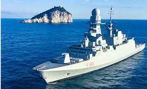 kmldial70's tweet photo. #type52D #Destroyer
#kilo636 #submarine 
#FremmBergamini #frigate
will we see this prosperous combination in the #AlgerianNavy one day ? https://t.co/mY5YbaYL88