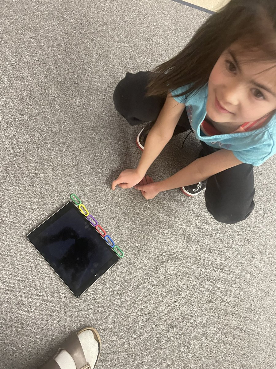 JSMSoderling's tweet photo. We are exploring the concept of measurement using non-standard units with a scavenger hunt! https://t.co/TayDaFgZAL